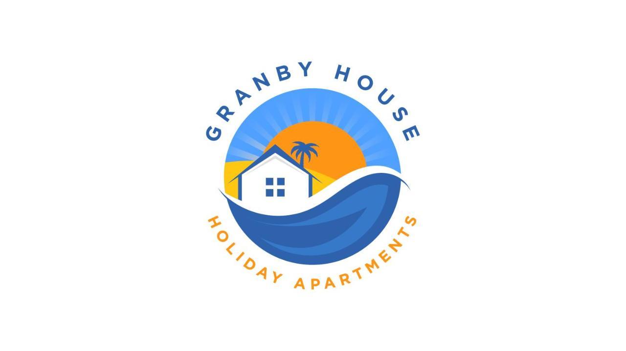 Granby House Apartments, 3, In The Old Town, Free On Street Parking Included * Scarborough
